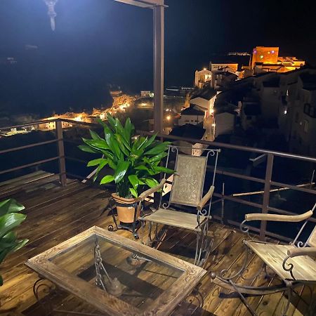 El Escondite de Martina, Ático Romántico Setenil De Las Bodegas Exterior foto
