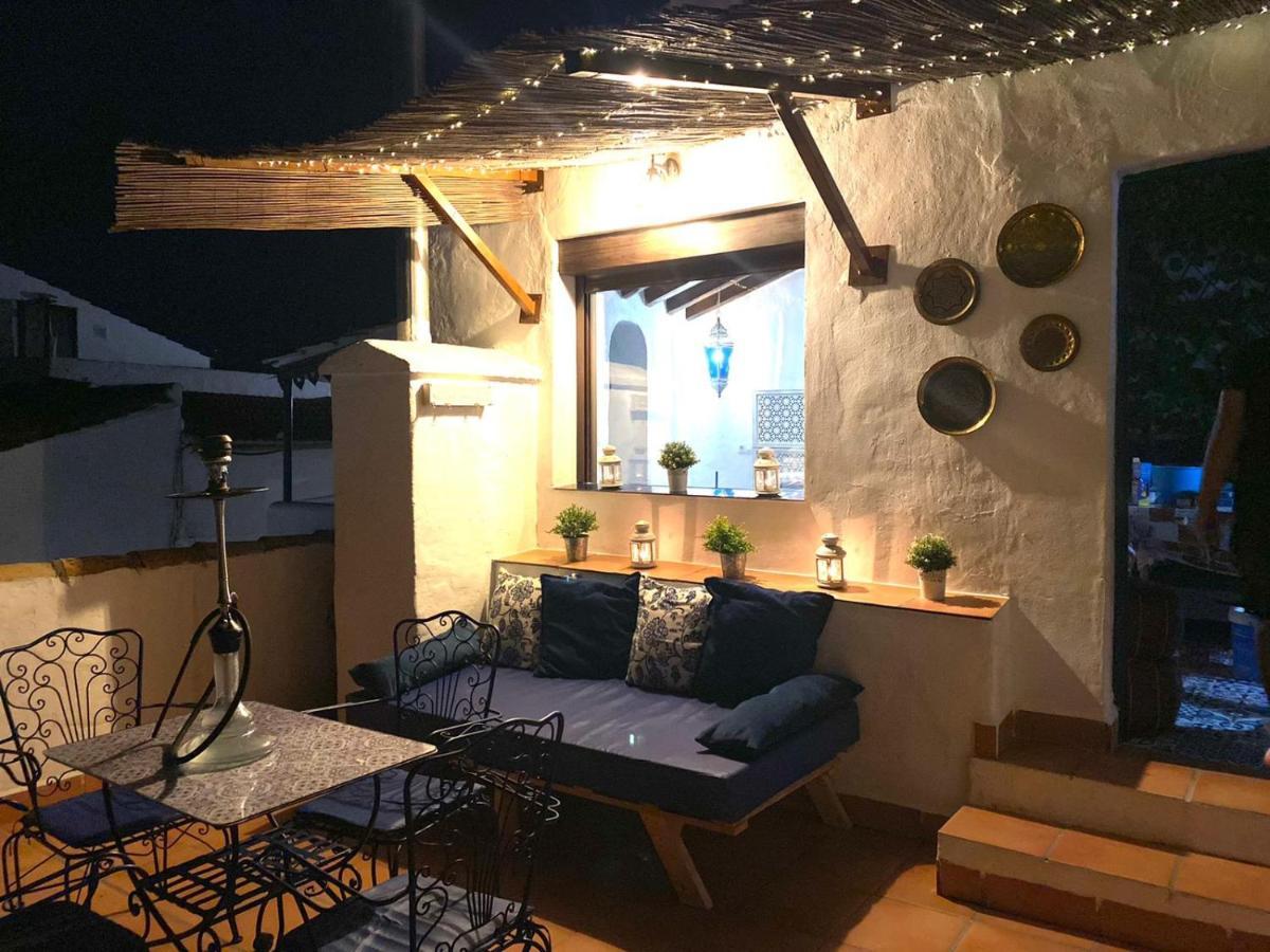 El Escondite de Martina, Ático Romántico Setenil De Las Bodegas Exterior foto