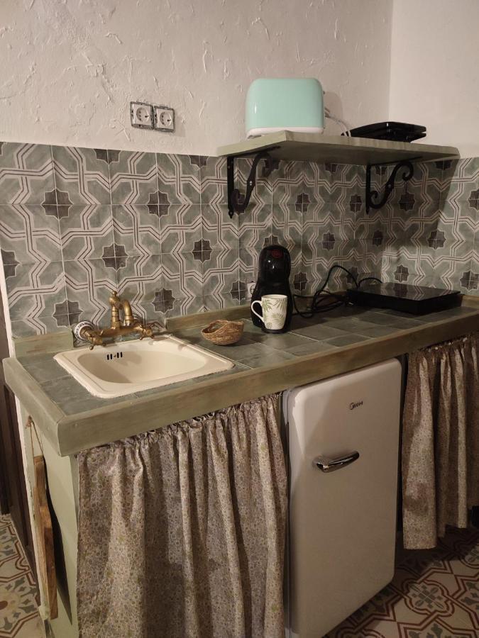 El Escondite de Martina, Ático Romántico Setenil De Las Bodegas Exterior foto